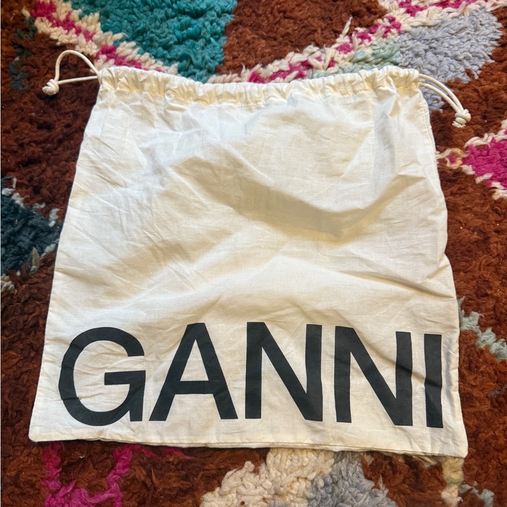 ganni dust bag